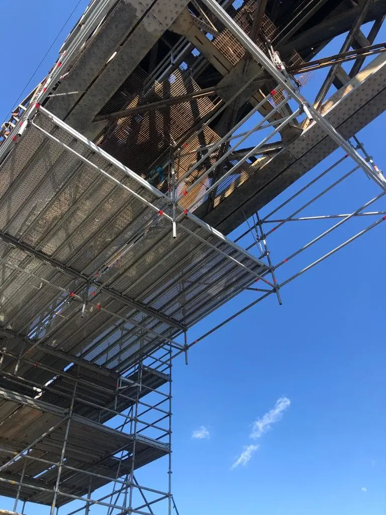 Ponteggio Sospeso foto 05.stponteggi.it